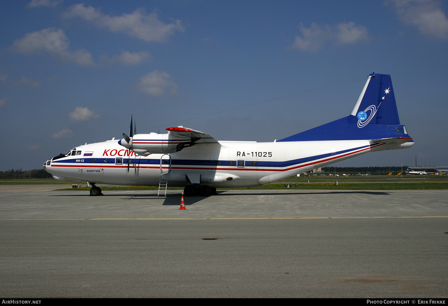 Aircraft Photo of RA-11025 | Antonov An-12TB | Kosmos Airlines | AirHistory.net #657747