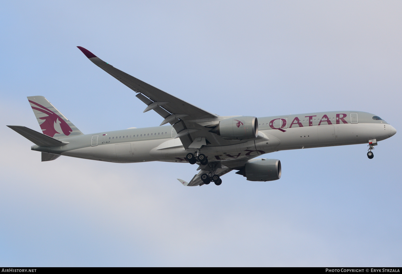 Aircraft Photo of A7-ALP | Airbus A350-941 | Qatar Airways | AirHistory.net #657830