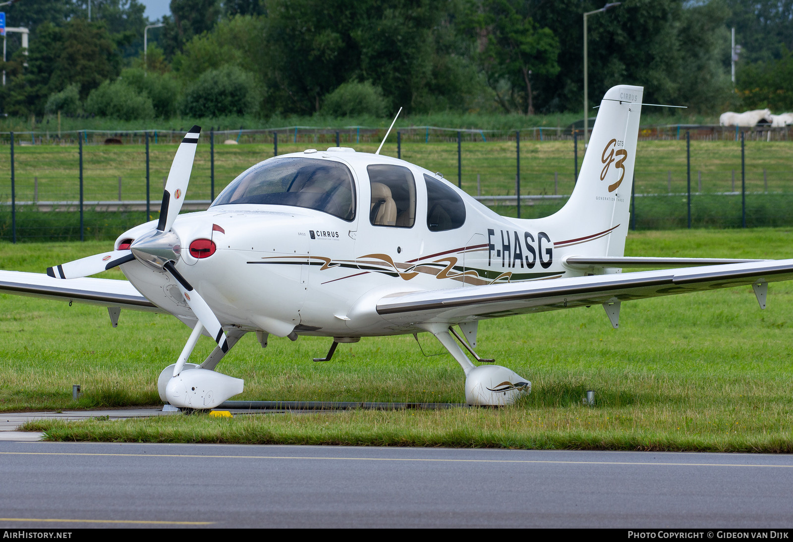 Aircraft Photo of F-HASG | Cirrus SR-22 G3-GTS | AirHistory.net #657856