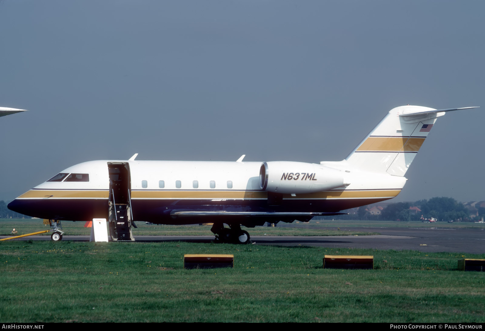 Aircraft Photo of N637ML | Canadair Challenger 600 (CL-600-1A11) | AirHistory.net #657883