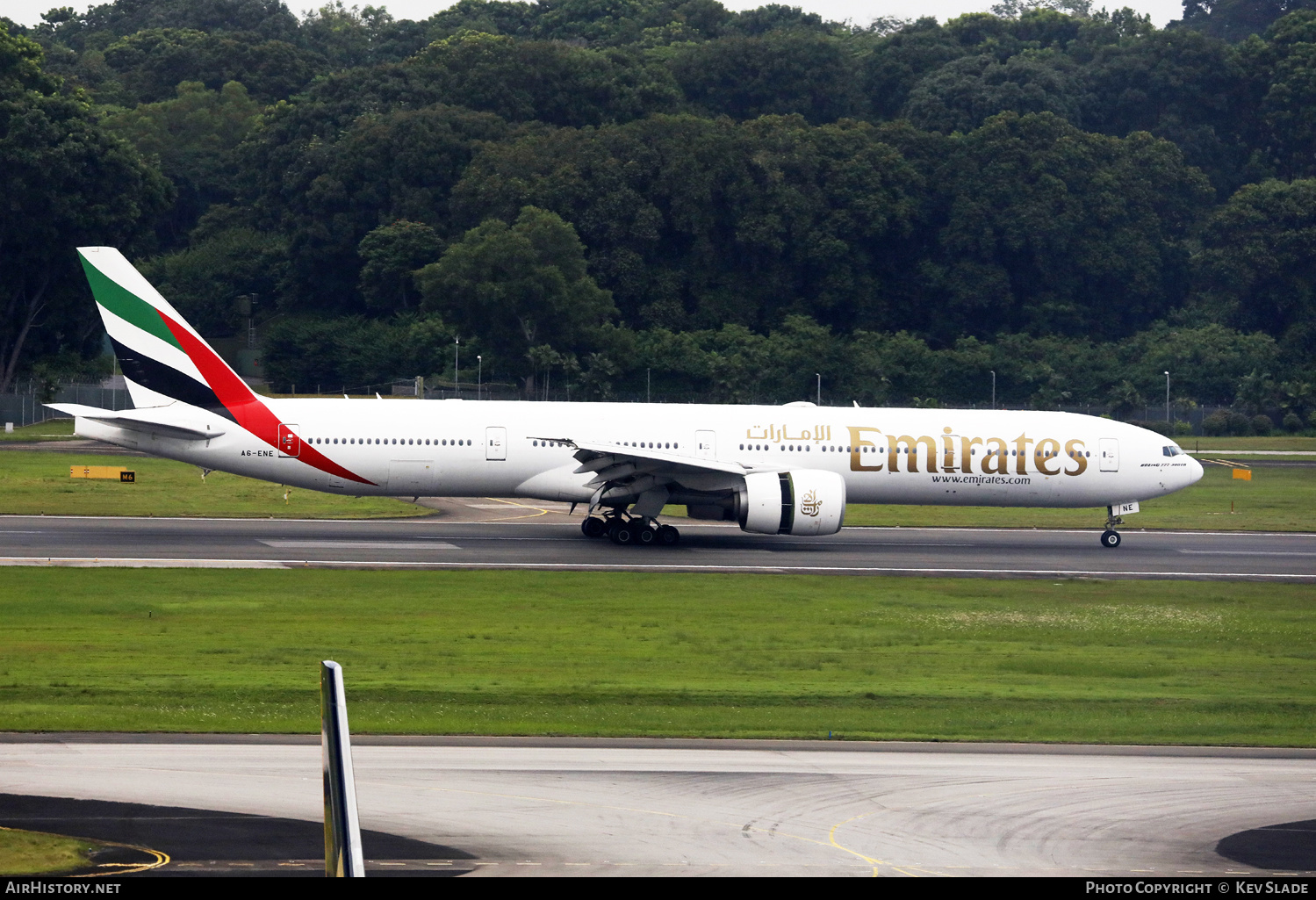 Aircraft Photo of A6-ENE | Boeing 777-31H/ER | Emirates | AirHistory.net #657932