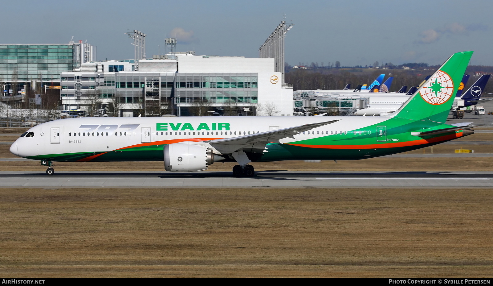 Aircraft Photo of B-17882 | Boeing 787-9 Dreamliner | EVA Air | AirHistory.net #657939