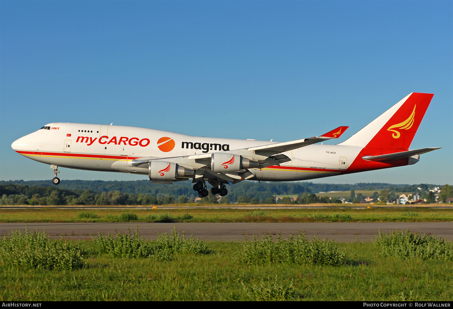 Aircraft Photo of TC-ACF | Boeing 747-481(BDSF) | MyCargo | AirHistory.net #657954