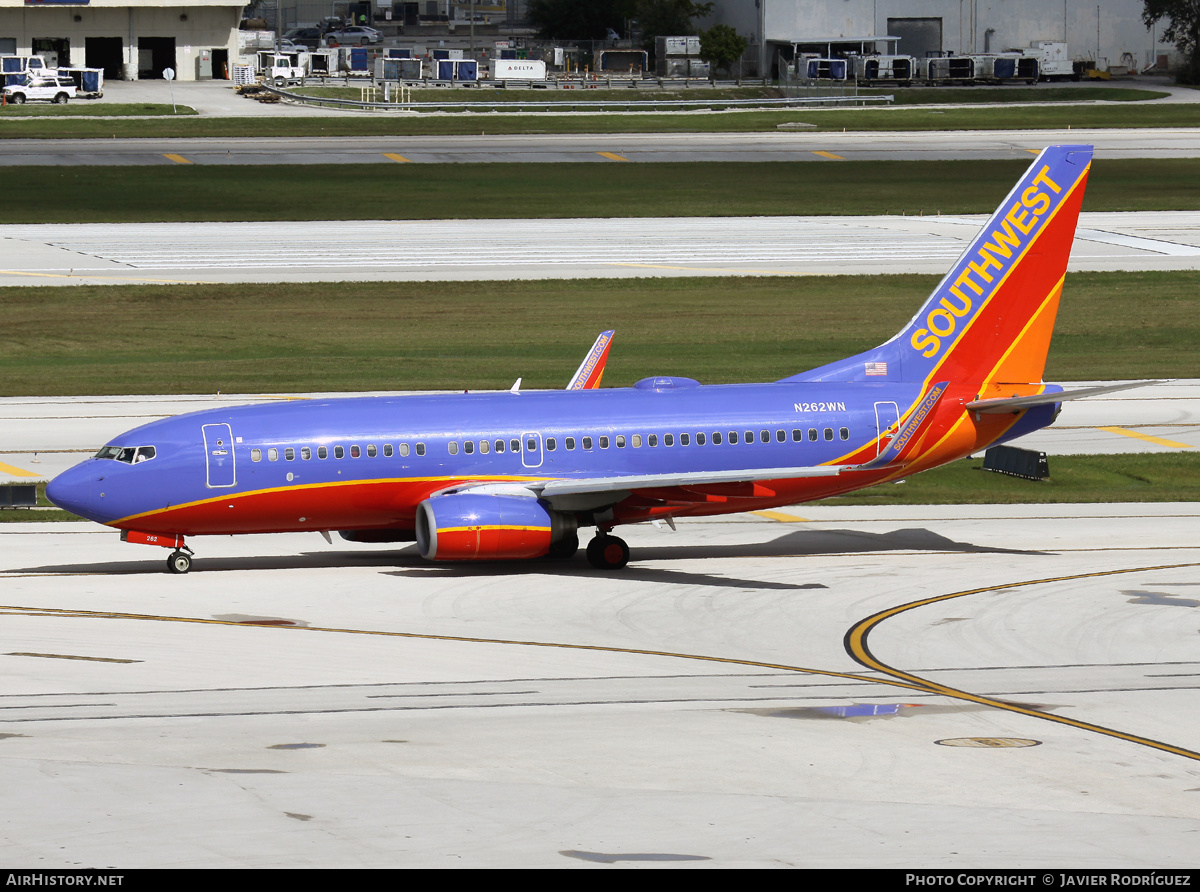 Aircraft Photo of N262WN | Boeing 737-7H4 | Southwest Airlines | AirHistory.net #658062