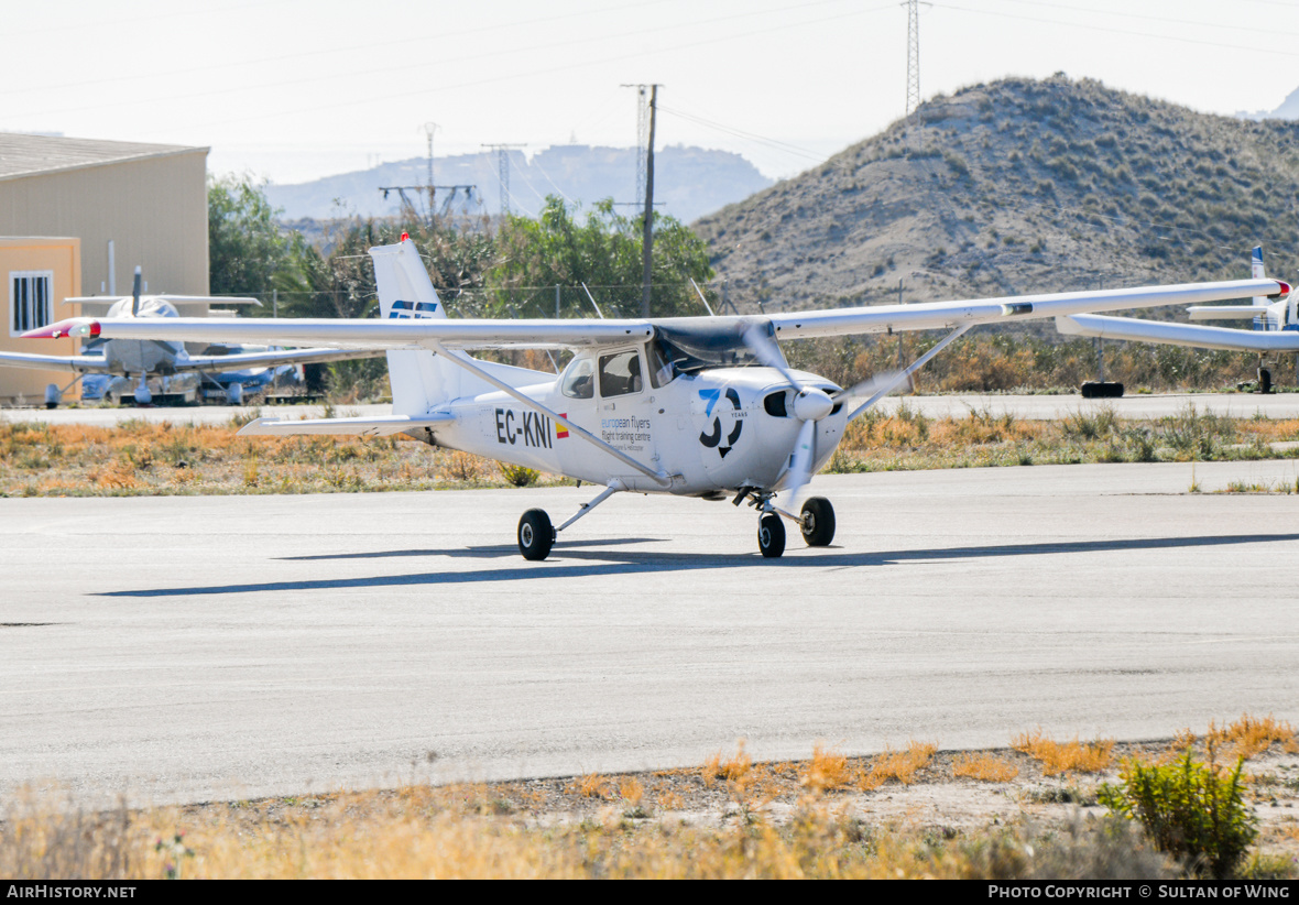 Aircraft Photo of EC-KNI | Cessna 172R Skyhawk II | European Flyers | AirHistory.net #658153