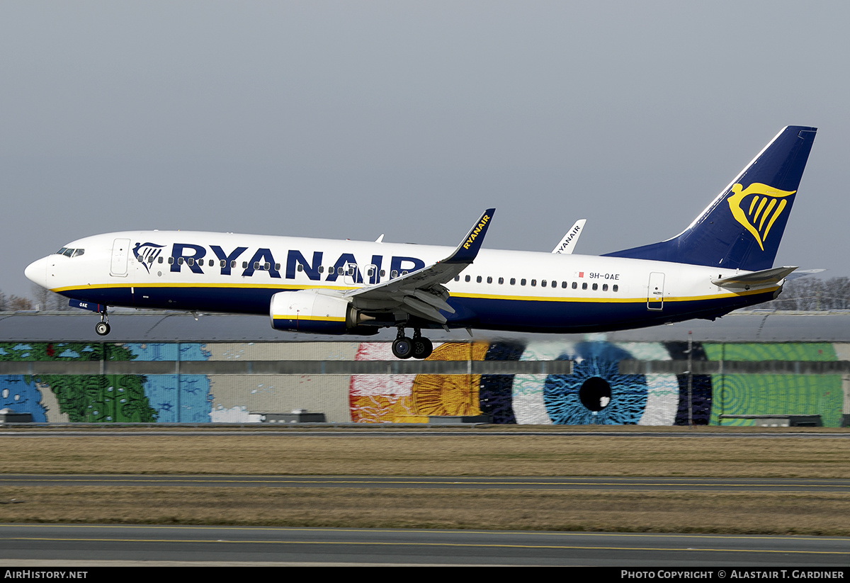 Aircraft Photo of 9H-QAE | Boeing 737-800 | Ryanair | AirHistory.net #658161