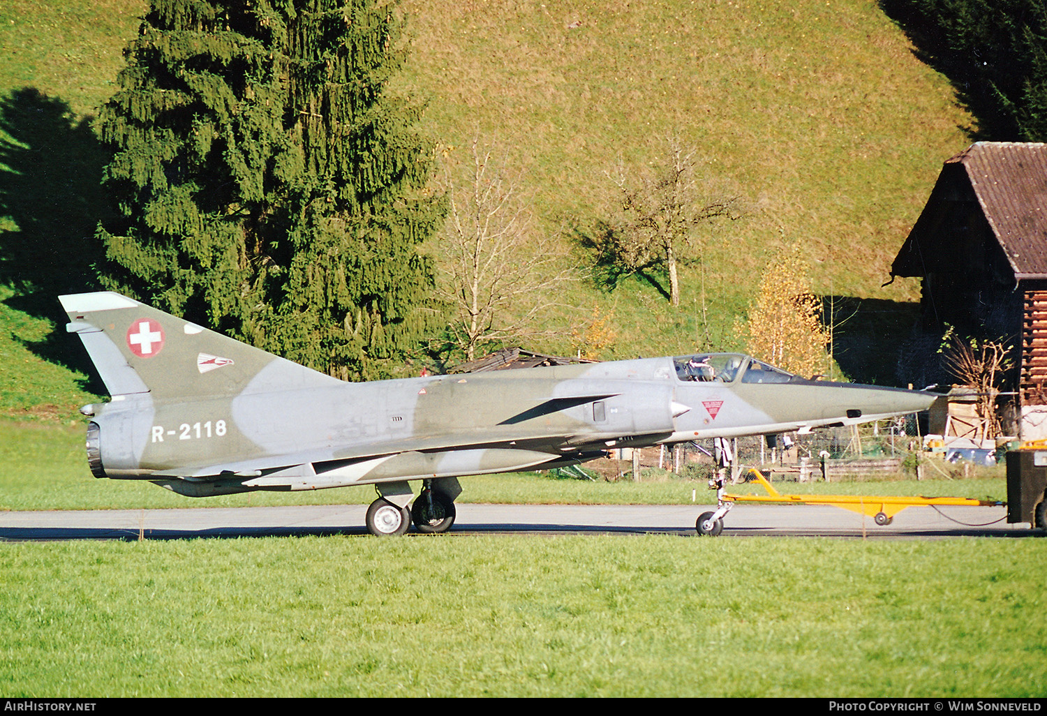 Aircraft Photo of R-2118 | Dassault Mirage IIIRS | Switzerland - Air Force | AirHistory.net #658187