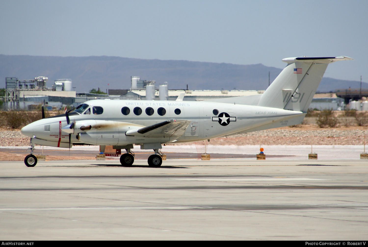 Aircraft Photo of 161191 / 1191 | Beech UC-12B Super King Air (A200C) | USA - Navy | AirHistory.net #658210