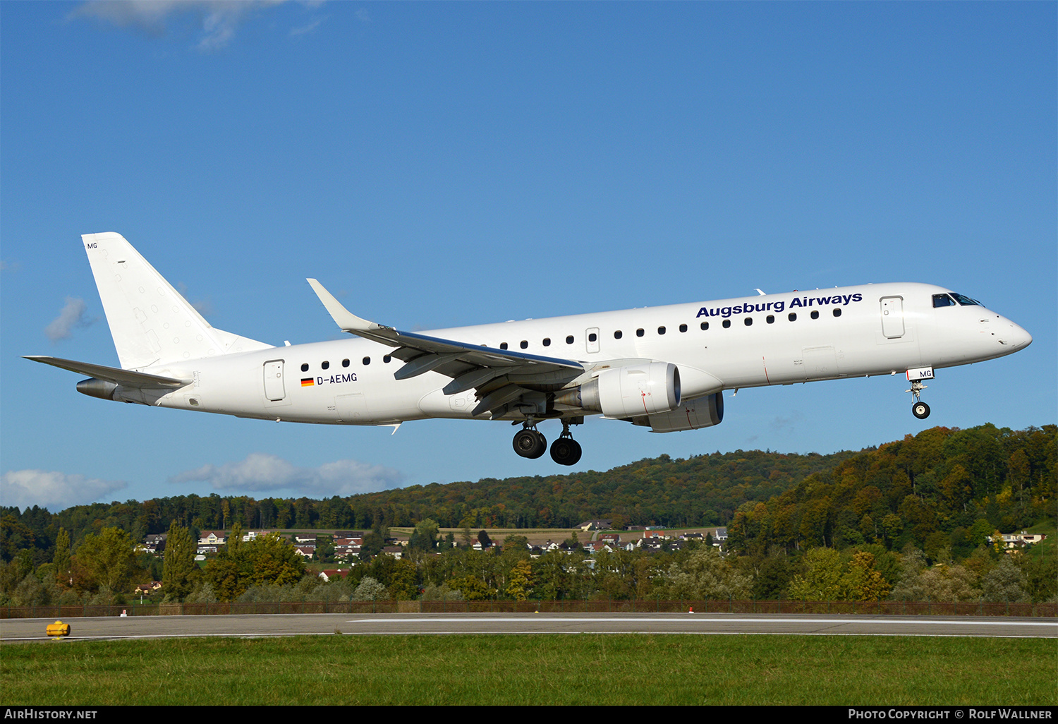 Aircraft Photo of D-AEMG | Embraer 190LR (ERJ-190-100LR) | Augsburg Airways | AirHistory.net #658233
