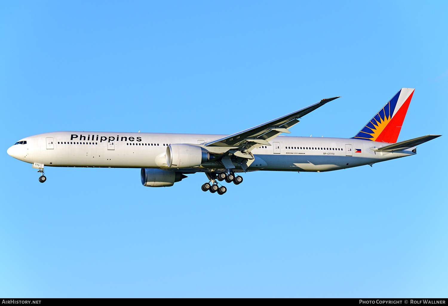 Aircraft Photo of RP-C7773 | Boeing 777-3F6/ER | Philippine Airlines | AirHistory.net #658245
