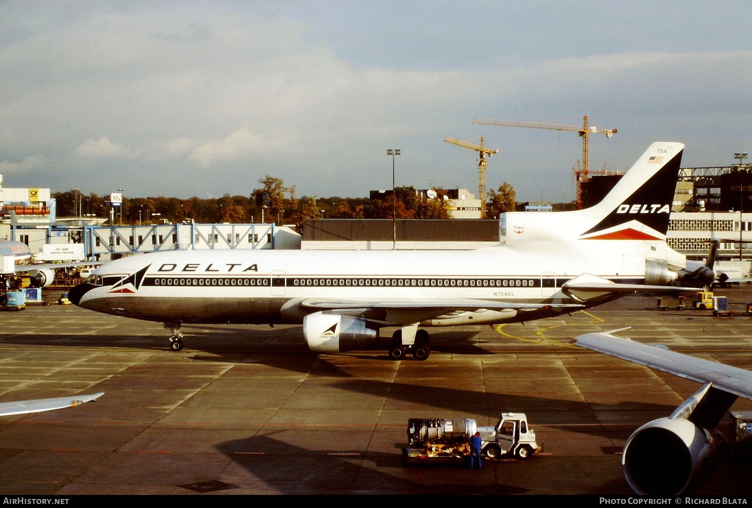 Aircraft Photo of N754DL | Lockheed L-1011-385-3 TriStar 500 | Delta Air Lines | AirHistory.net #658267