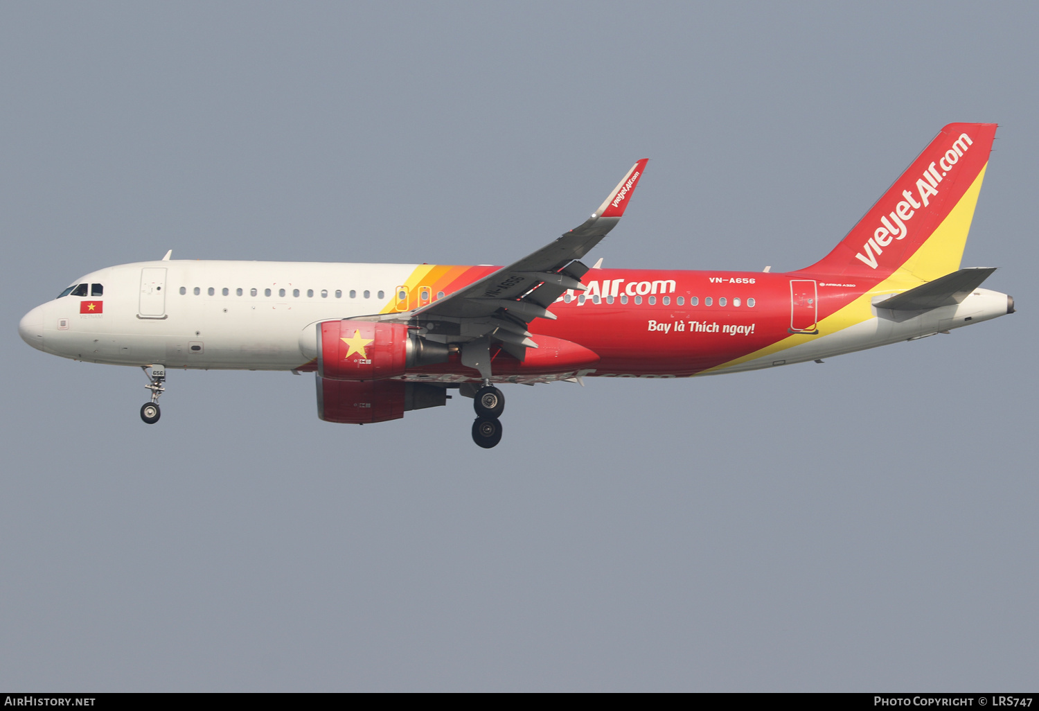 Aircraft Photo of VN-A656 | Airbus A320-214 | VietJet Air | AirHistory.net #658306