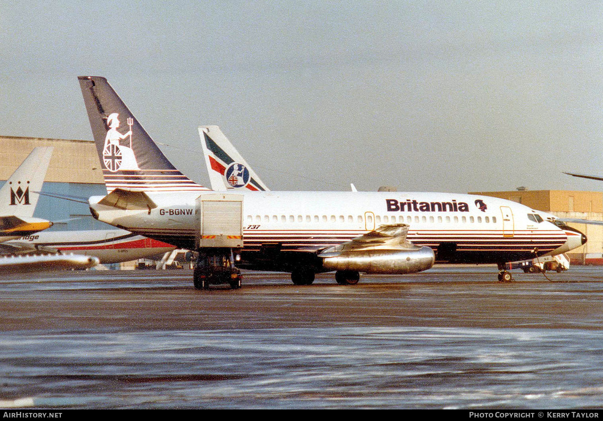 Aircraft Photo of G-BGNW | Boeing 737-219/Adv | Britannia Airways | AirHistory.net #658416