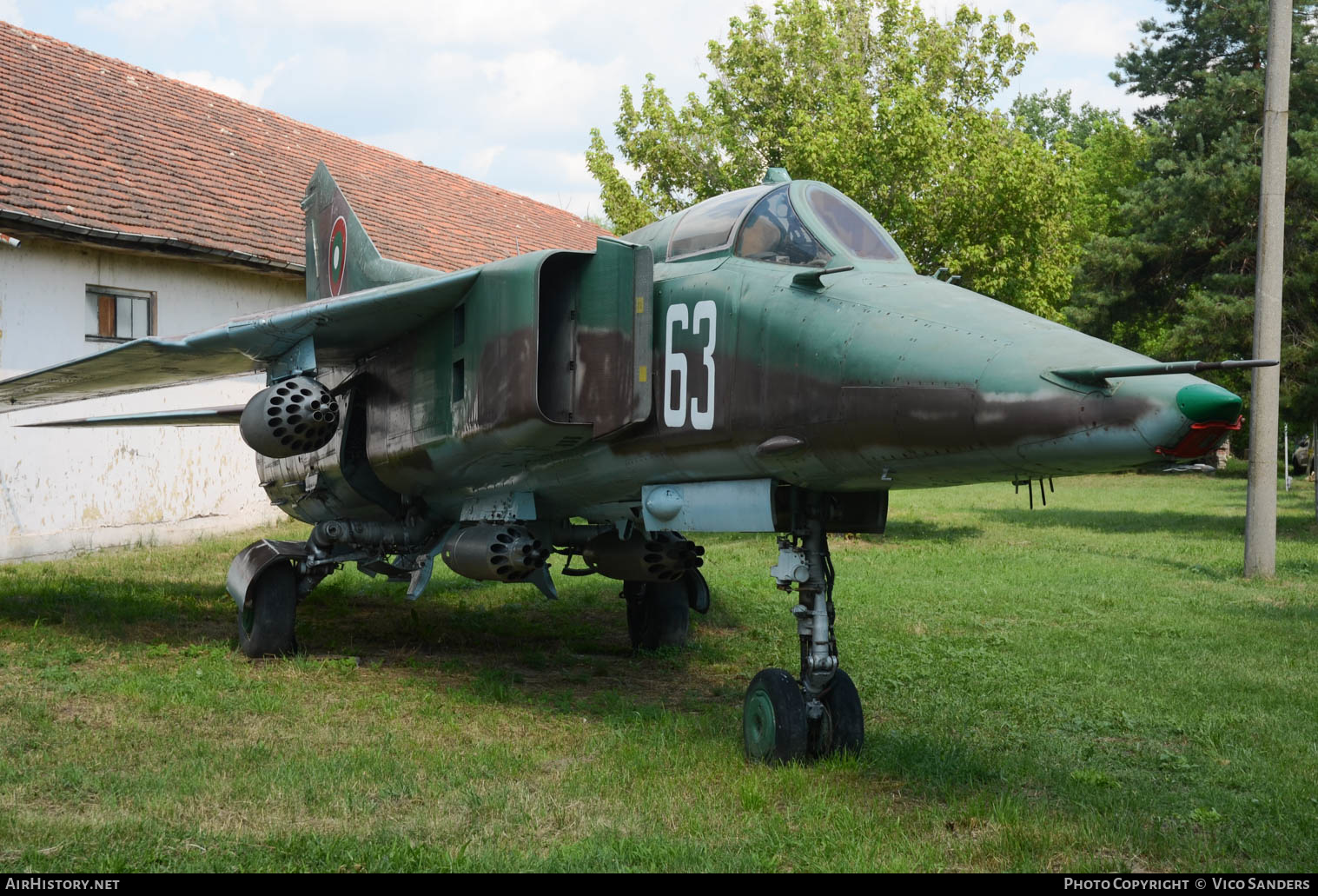 Aircraft Photo of 63 | Mikoyan-Gurevich MiG-23BN | Bulgaria - Air Force | AirHistory.net #658612