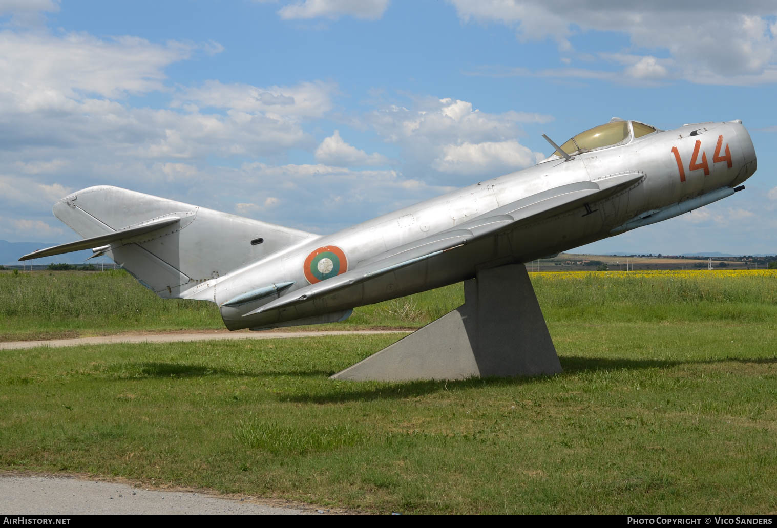 Aircraft Photo of 144 | PZL-Mielec Lim-5 | Bulgaria - Air Force | AirHistory.net #658638