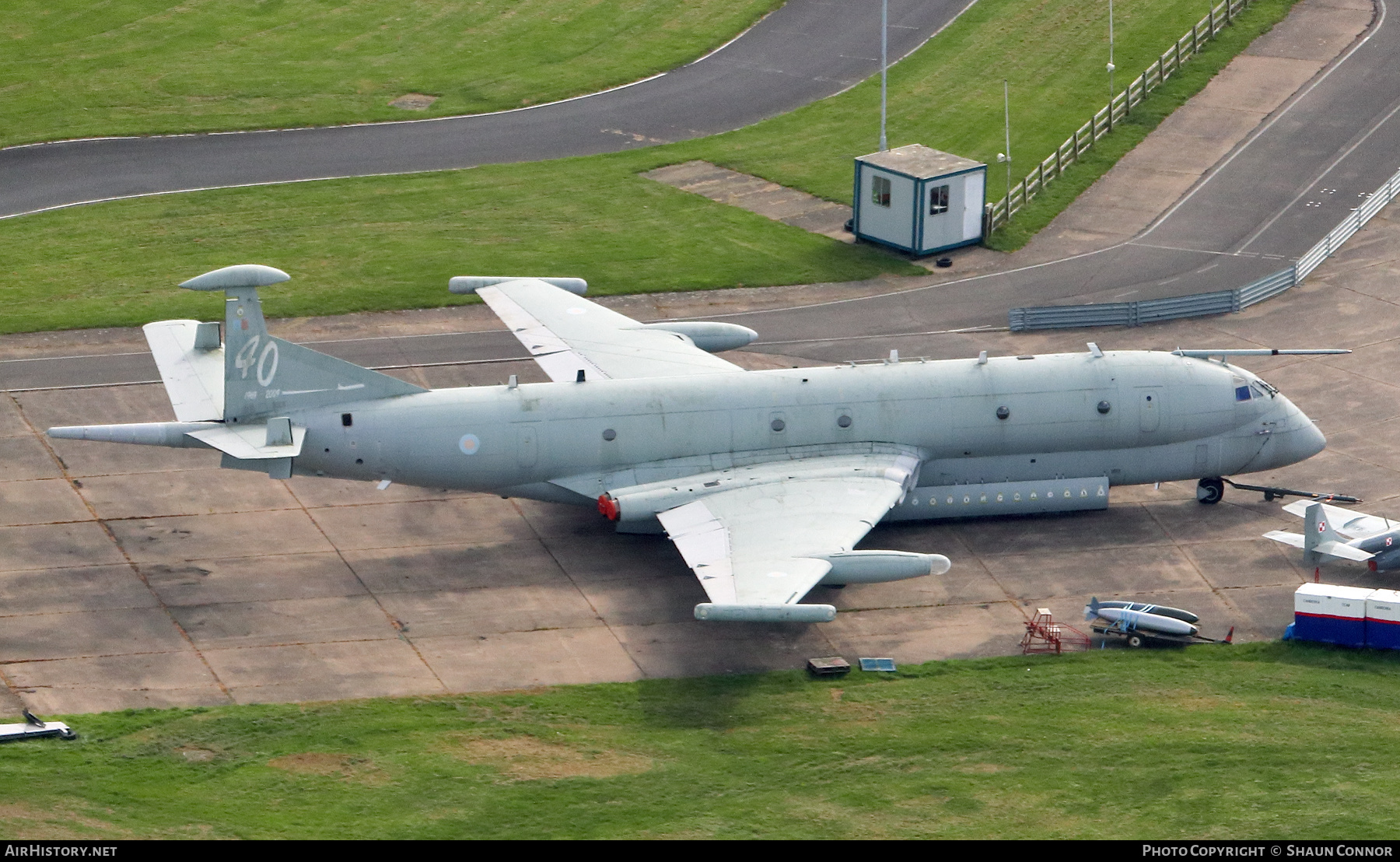 Aircraft Photo of XV226 | Hawker Siddeley HS-801 Nimrod MR.2P | UK - Air Force | AirHistory.net #658697
