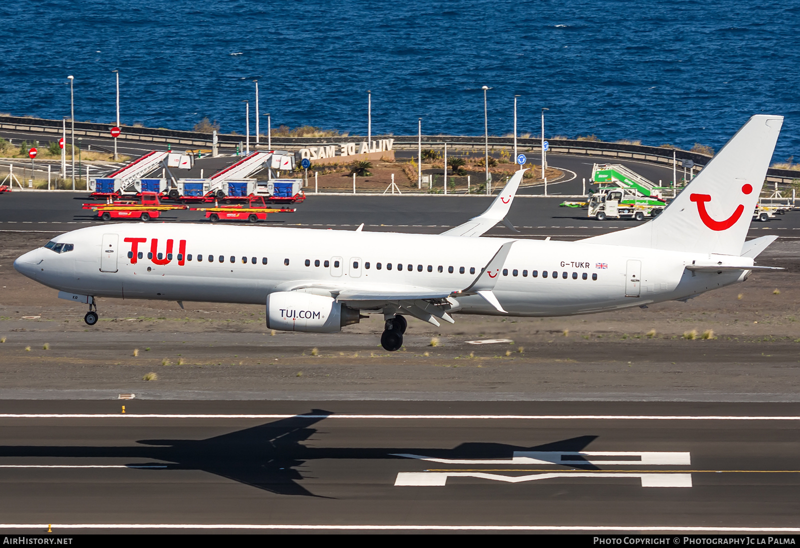 Aircraft Photo of G-TUKR | Boeing 737-8K5 | TUI | AirHistory.net #658757