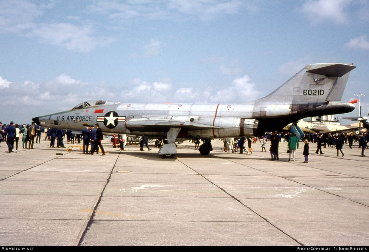 Aircraft Photo of 56-210 / 60210 | McDonnell RF-101C Voodoo | USA - Air Force | AirHistory.net #658773