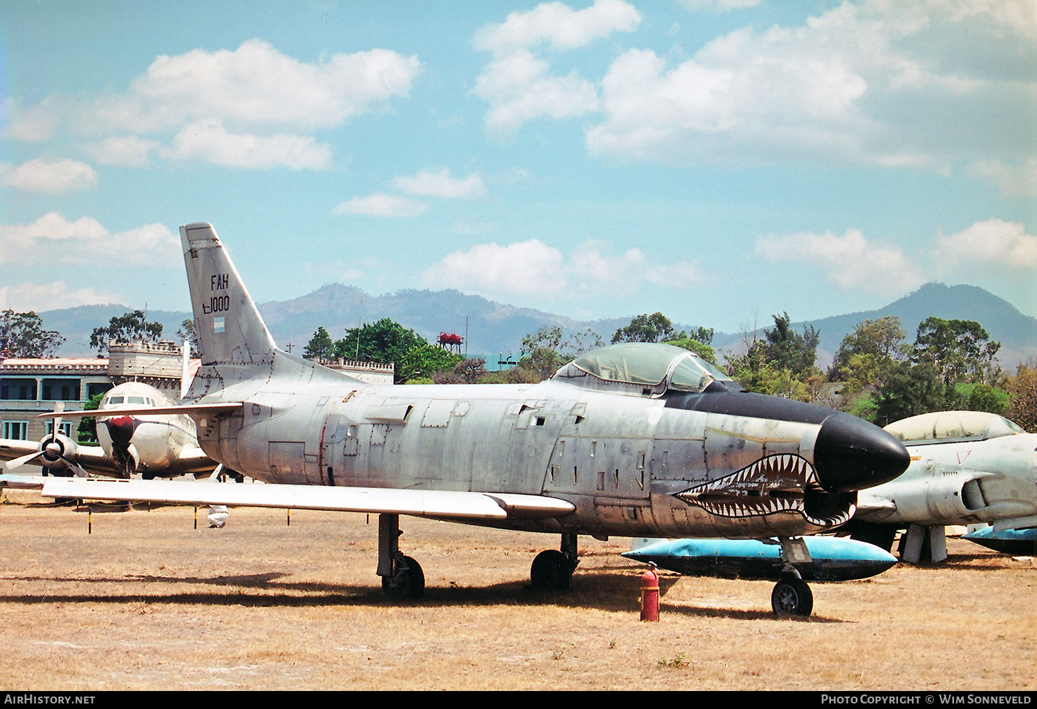 Aircraft Photo of 1102 / 1000 | North American F-86K Sabre | Honduras - Air Force | AirHistory.net #658819