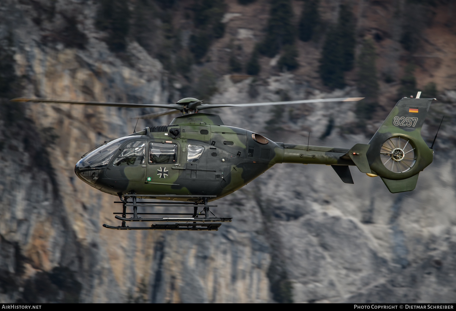 Aircraft Photo of 8257 | Eurocopter EC-135T-1 | Germany - Army | AirHistory.net #658842