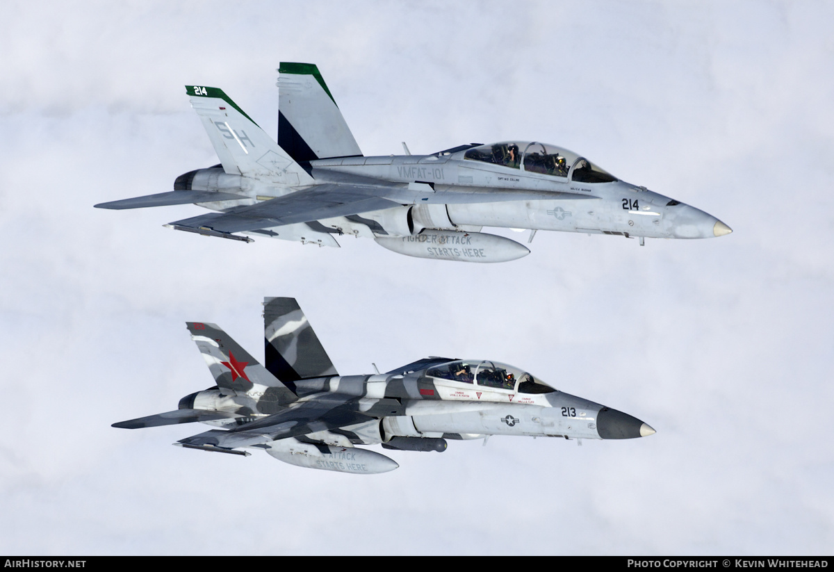 Aircraft Photo of 164670 | McDonnell Douglas F/A-18D Hornet | USA - Marines | AirHistory.net #659030