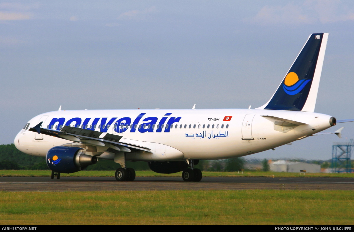 Aircraft Photo of TS-INH | Airbus A320-214 | Nouvelair Tunisie | AirHistory.net #659079