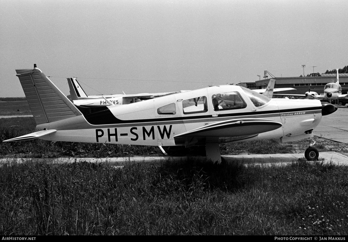 Aircraft Photo of PH-SMW | Piper PA-28R-200 Cherokee Arrow II | AirHistory.net #659085
