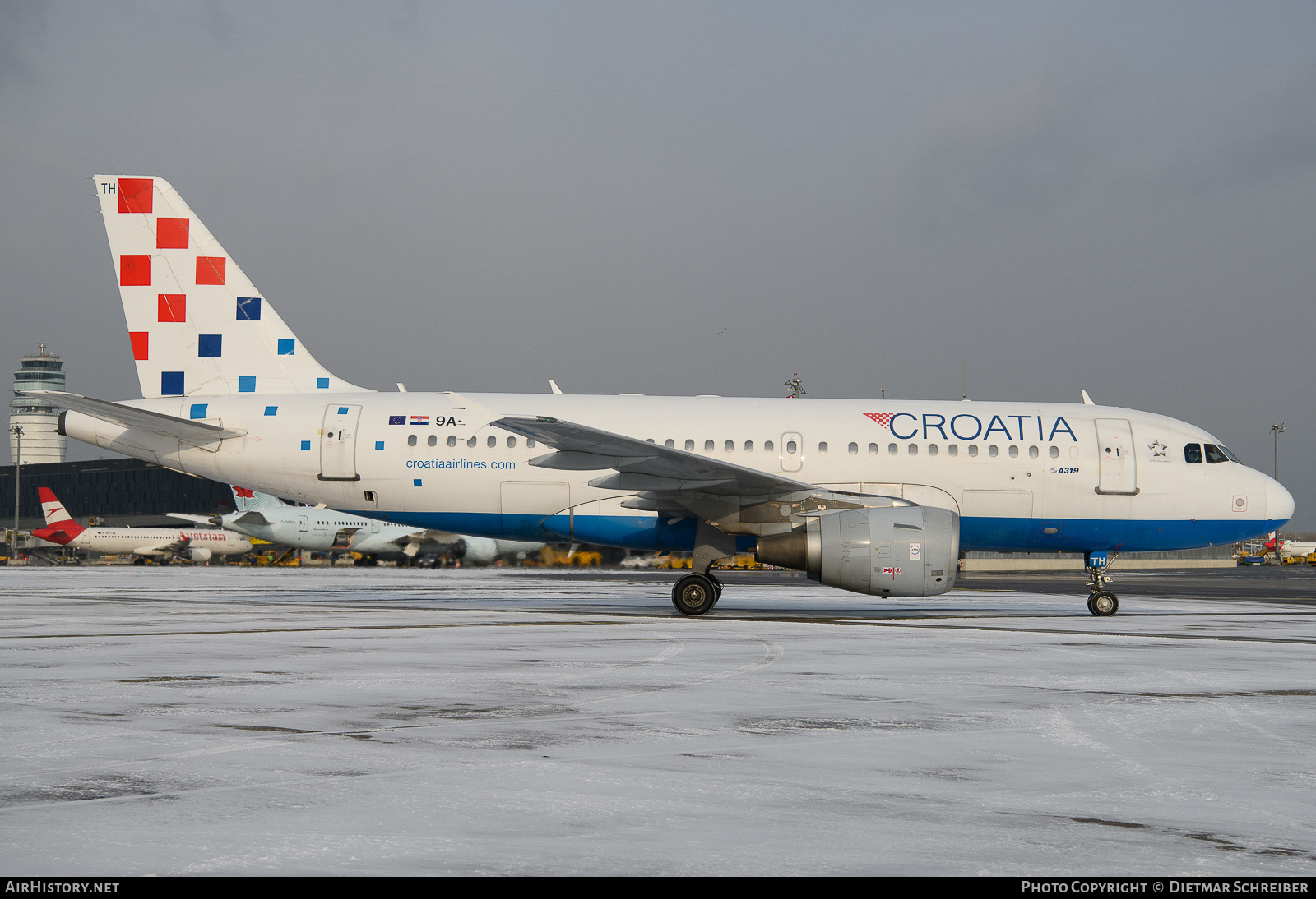 Aircraft Photo of 9A-CTH | Airbus A319-112 | Croatia Airlines | AirHistory.net #659145