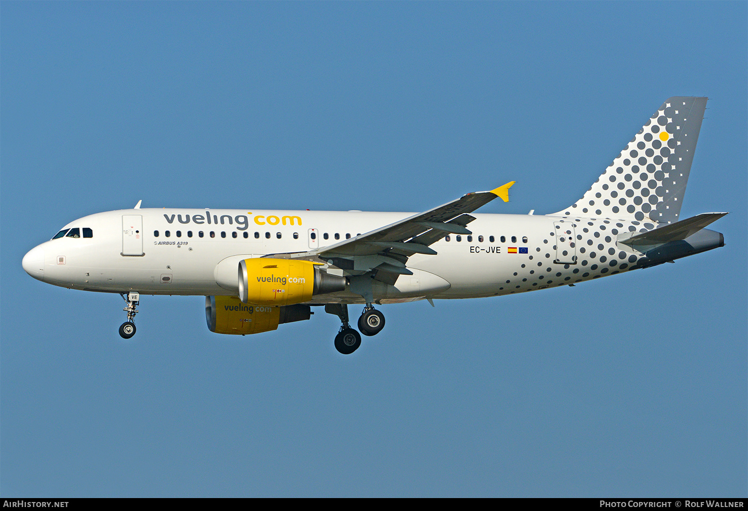 Aircraft Photo of EC-JVE | Airbus A319-111 | Vueling Airlines | AirHistory.net #659171