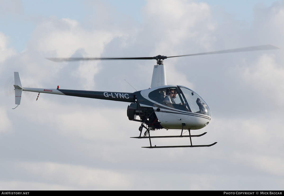 Aircraft Photo of G-LYNC | Robinson R-22 Beta | AirHistory.net #659176