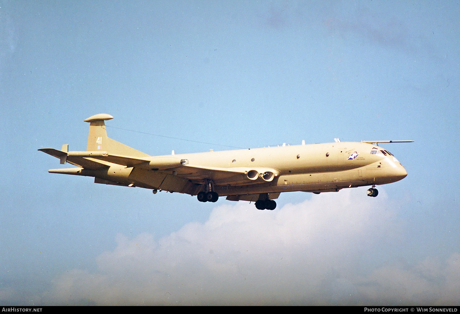 Aircraft Photo of XV241 | Hawker Siddeley HS-801 Nimrod MR.2P | UK - Air Force | AirHistory.net #659270