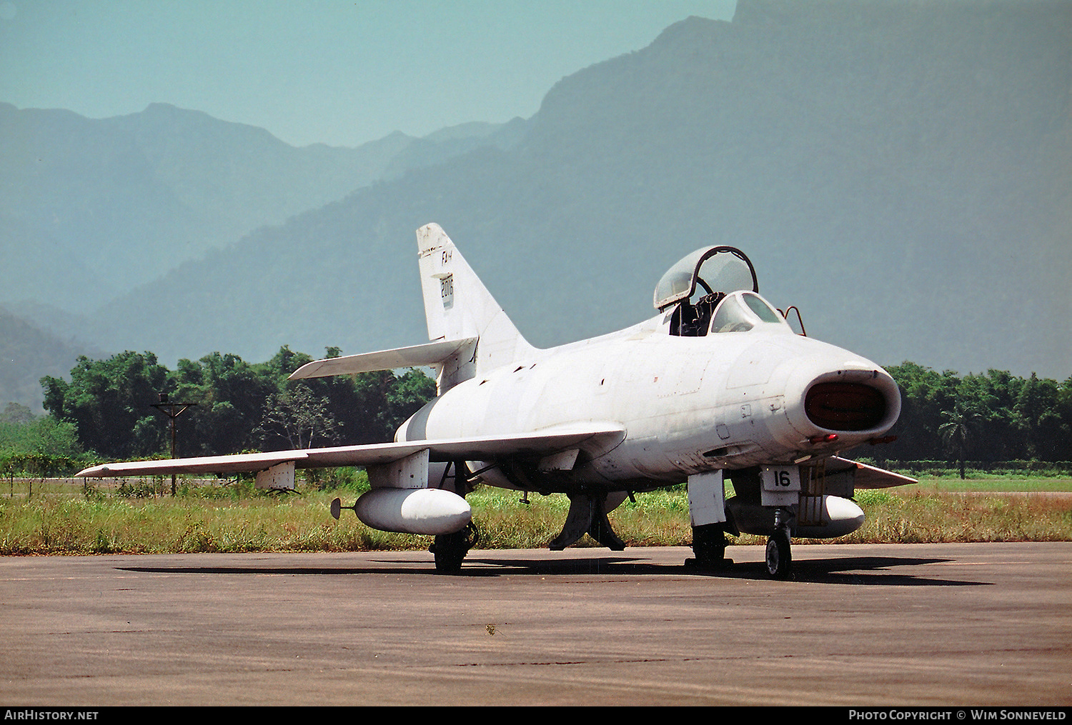 Aircraft Photo of FAH-2016 | Dassault Super Mystere B2 | Honduras - Air Force | AirHistory.net #659274