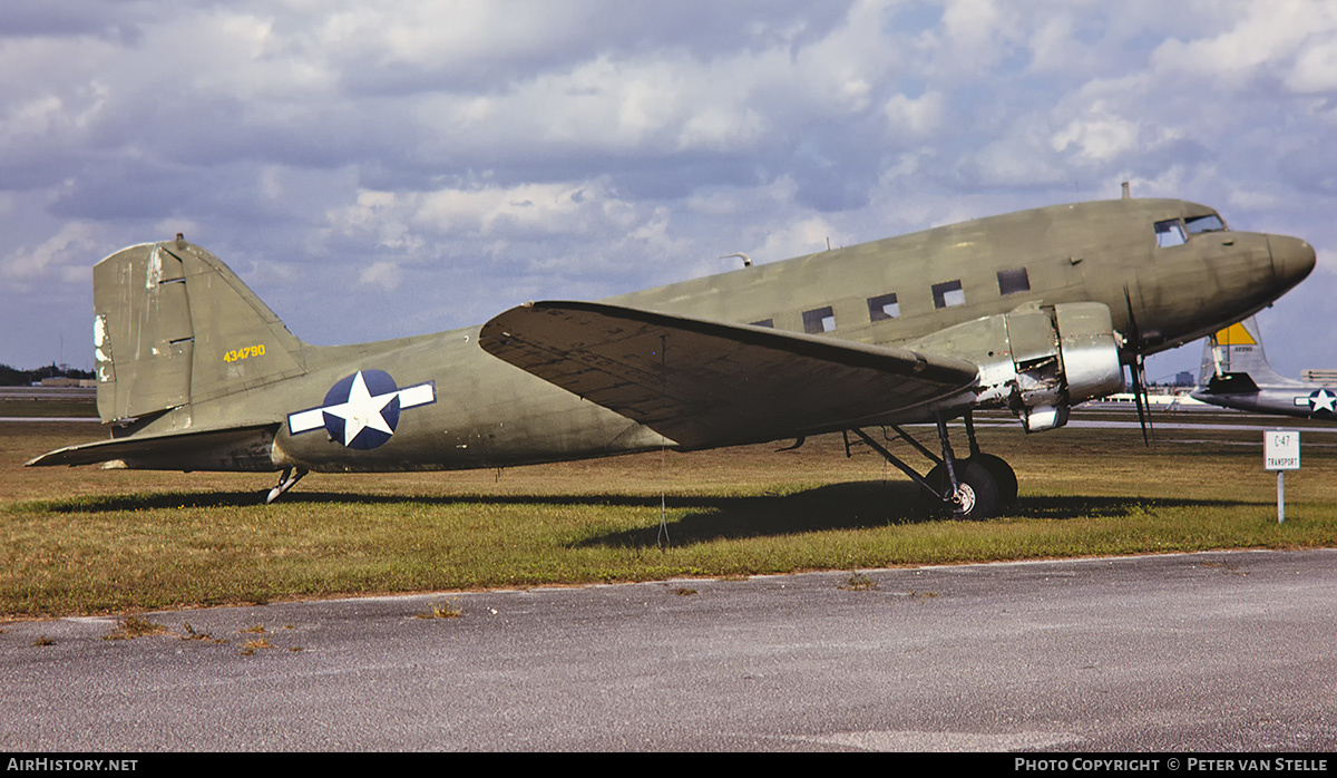Aircraft Photo of N34FL / 43-4790 | Douglas C-47D Skytrain | USA - Air Force | AirHistory.net #659346