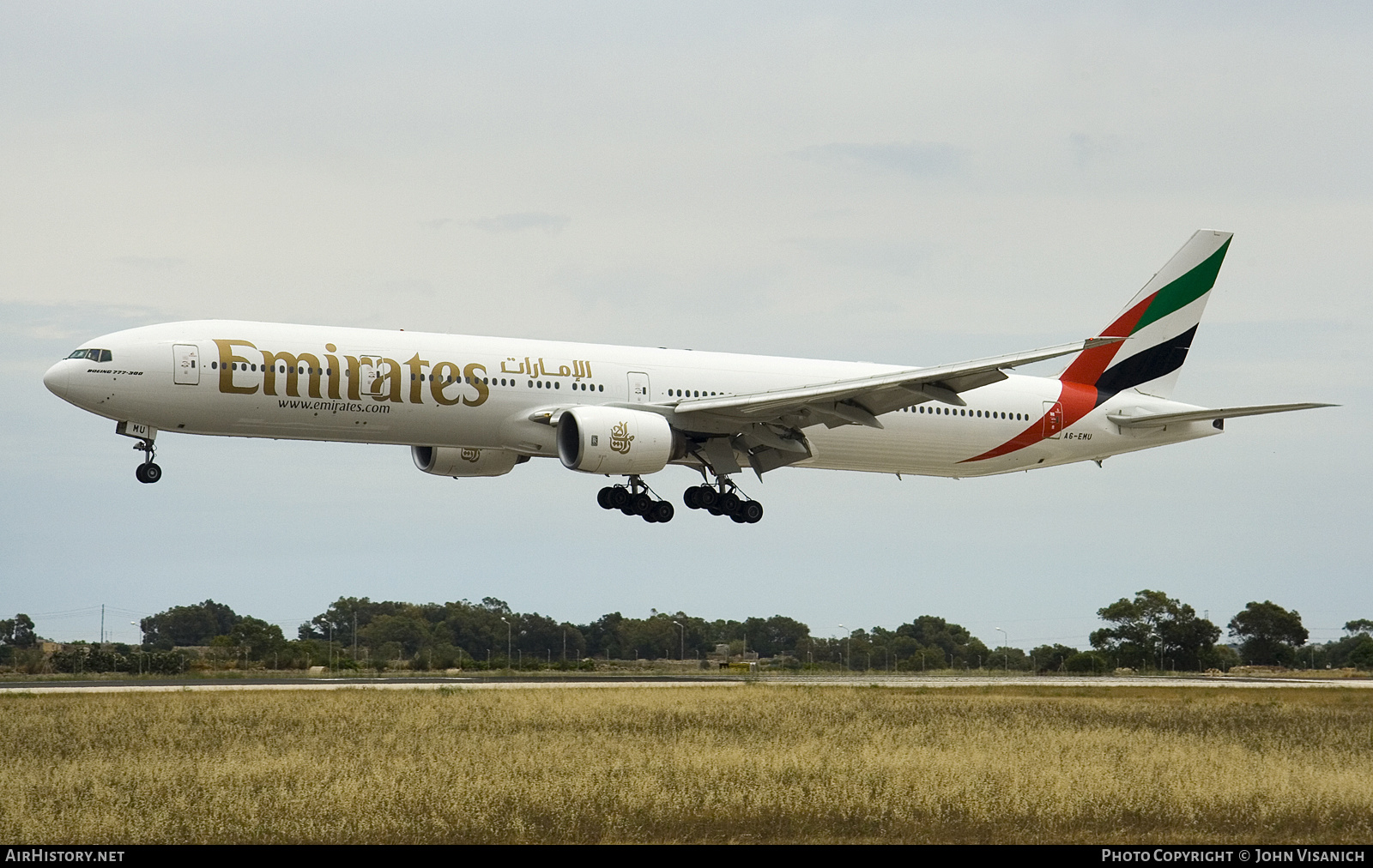 Aircraft Photo of A6-EMU | Boeing 777-31H | Emirates | AirHistory.net #659378