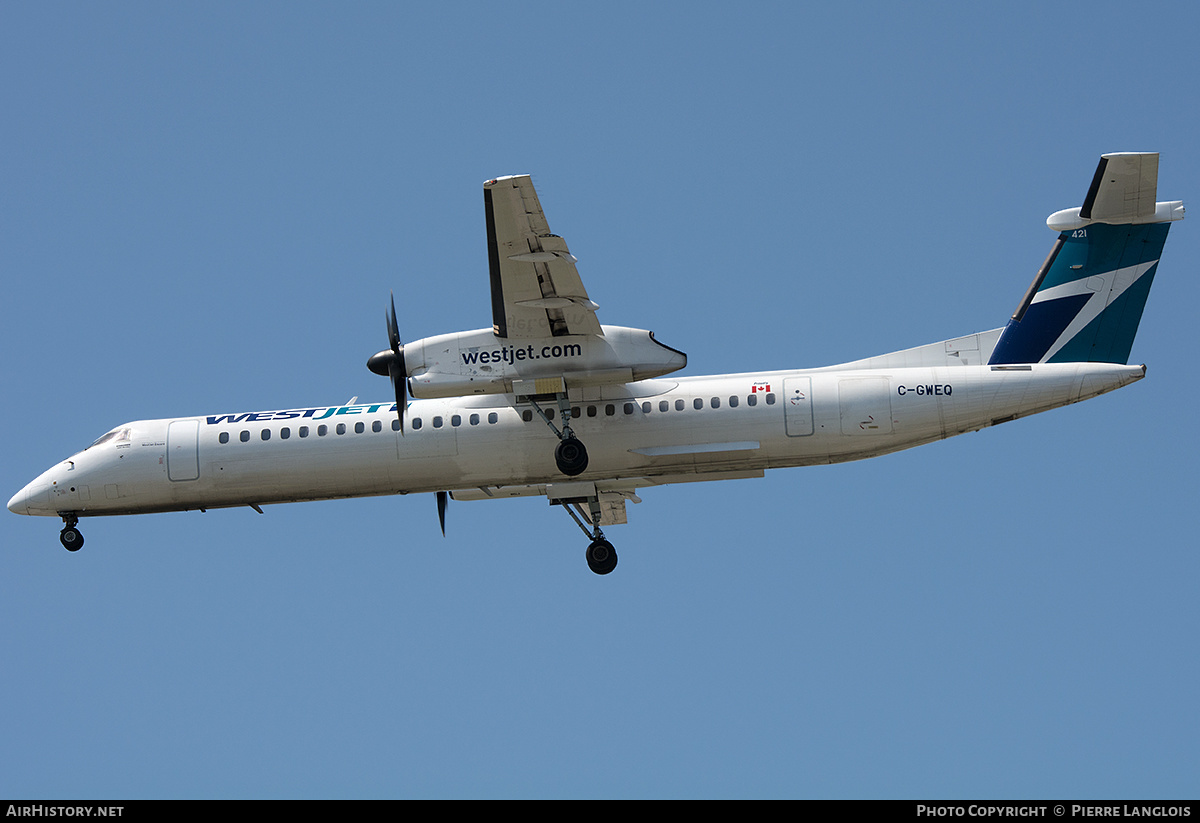 Aircraft Photo of C-GWEQ | Bombardier DHC-8-402 Dash 8 | WestJet | AirHistory.net #659388