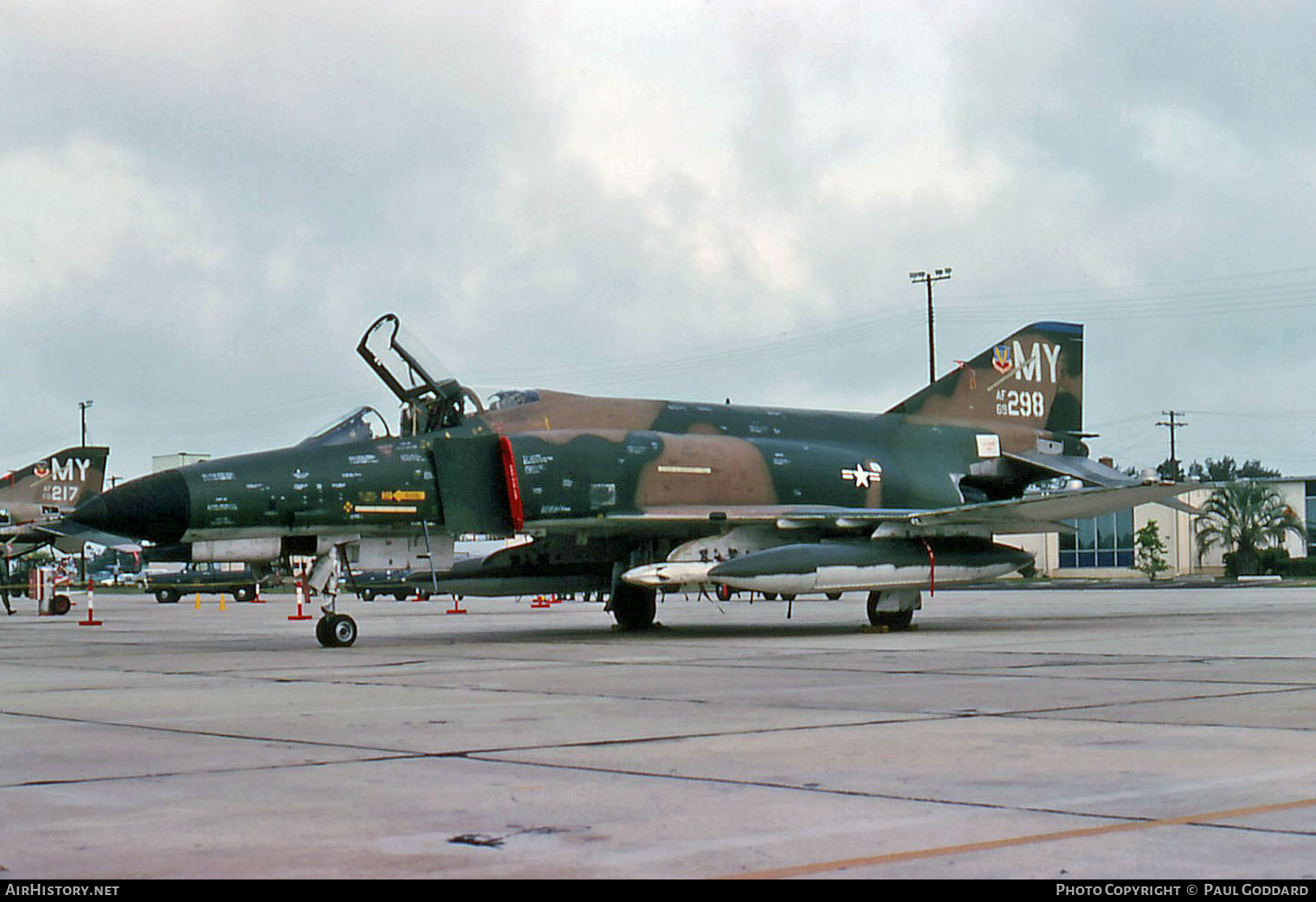 Aircraft Photo of 69-7298 / AF69-298 | McDonnell Douglas F-4E Phantom II | USA - Air Force | AirHistory.net #659392