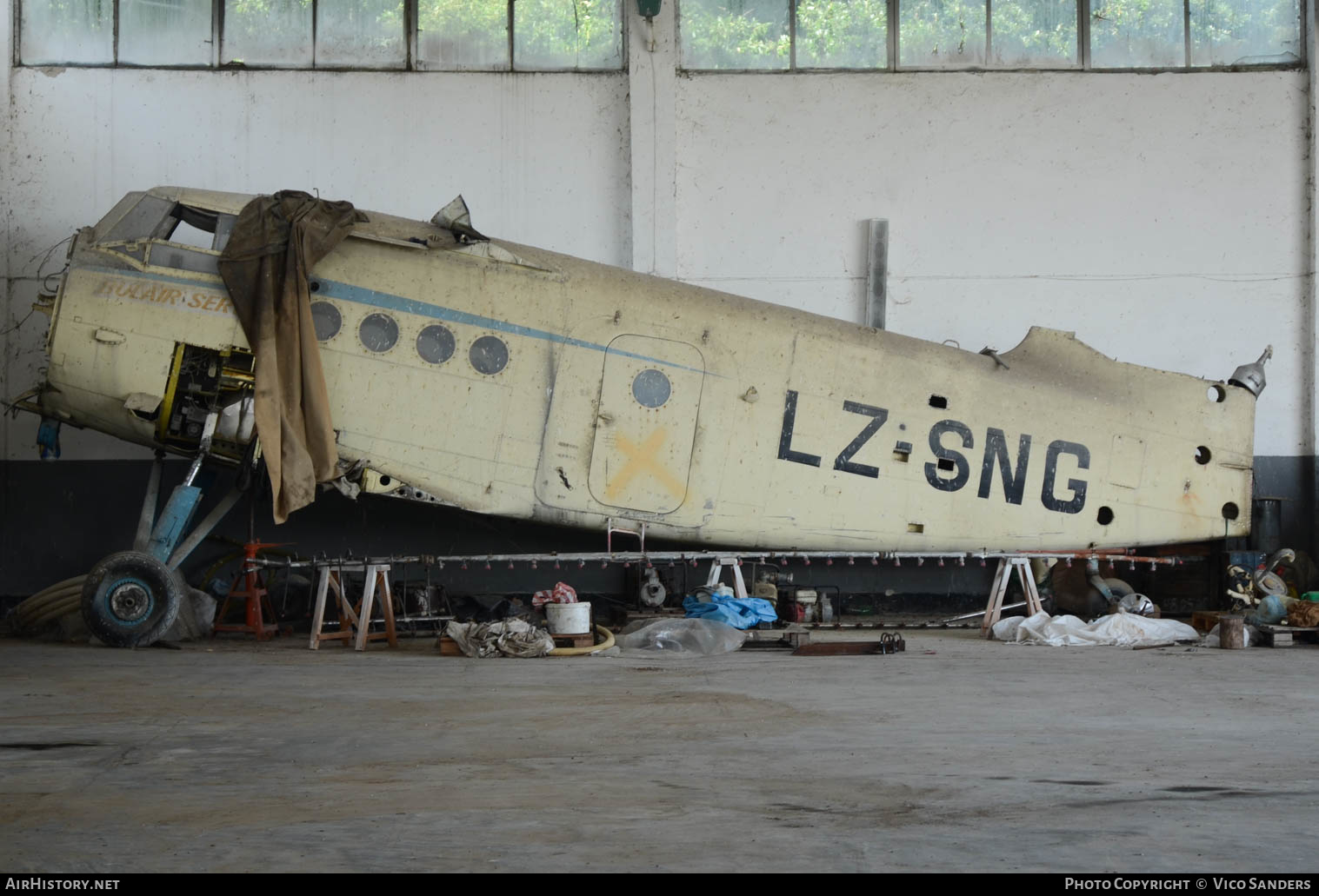 Aircraft Photo of LZ-SNG | Antonov An-2R | Air Mizia | AirHistory.net #659395