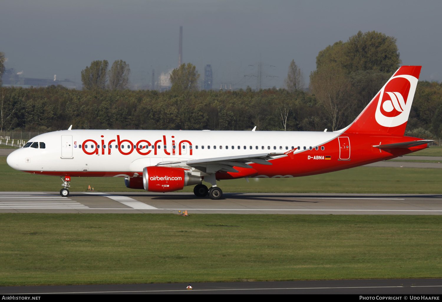 Aircraft Photo of D-ABNA | Airbus A320-214 | Air Berlin | AirHistory.net #659437