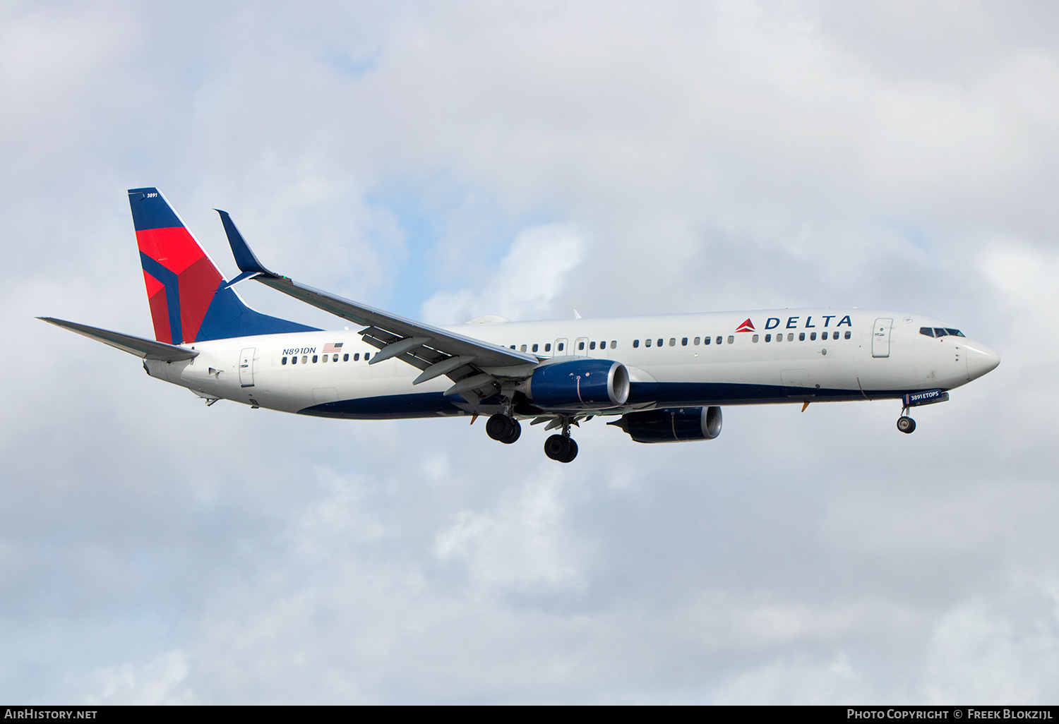 Aircraft Photo of N891DN | Boeing 737-900/ER | Delta Air Lines | AirHistory.net #659480