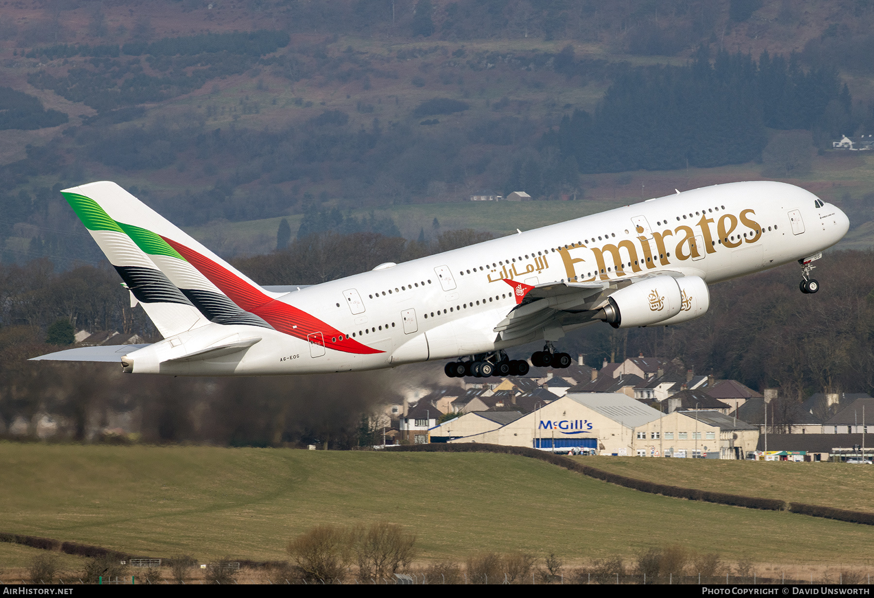 Aircraft Photo of A6-EOG | Airbus A380-861 | Emirates | AirHistory.net #659553