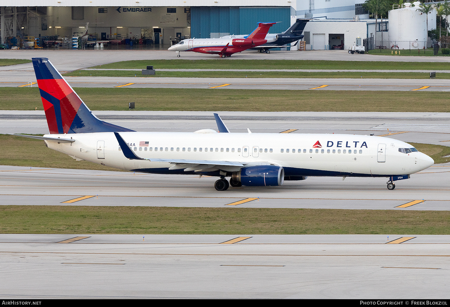 Aircraft Photo of N3754A | Boeing 737-832 | Delta Air Lines | AirHistory.net #659559