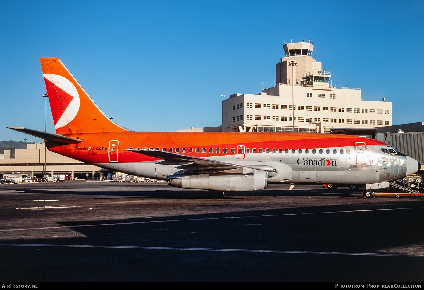 Aircraft Photo of C-GCPQ | Boeing 737-217/Adv | Canadian Airlines | AirHistory.net #659566