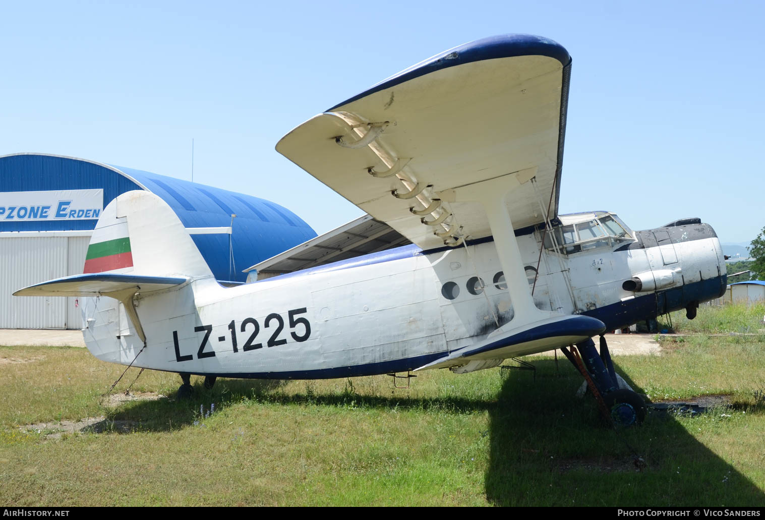 Aircraft Photo of LZ-1225 | Antonov An-2R | AirHistory.net #659573