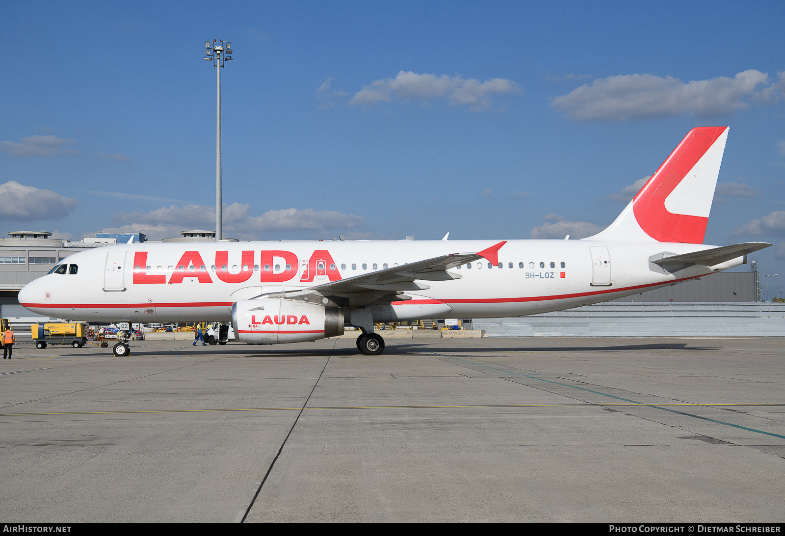 Aircraft Photo of 9H-LOZ | Airbus A320-232 | Lauda | AirHistory.net #659577
