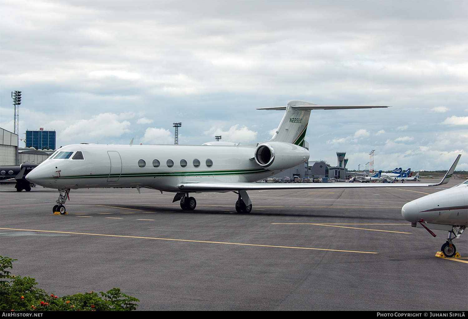 Aircraft Photo of N225EE | Gulfstream Aerospace G-V Gulfstream V | AirHistory.net #659656