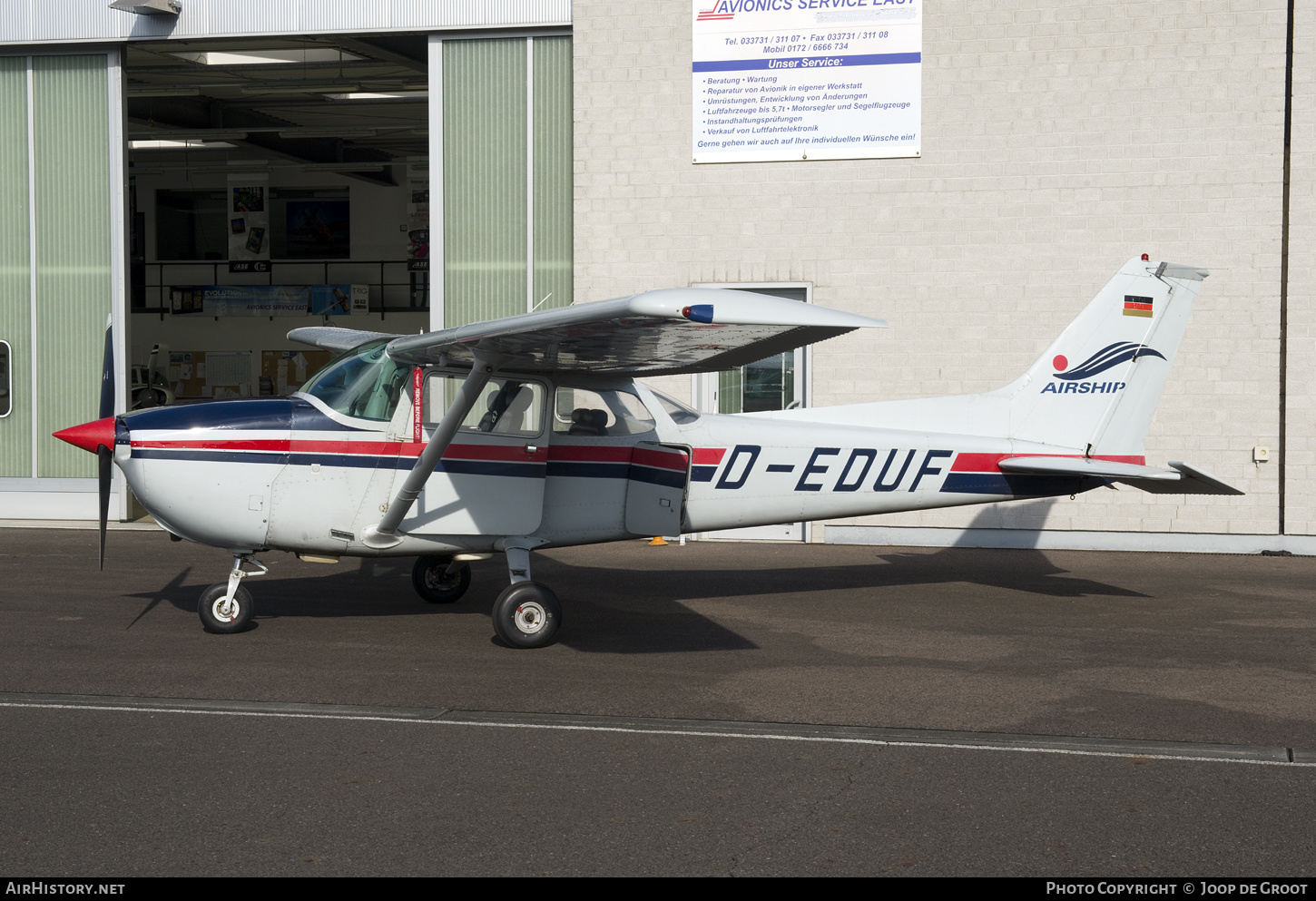 Aircraft Photo of D-EDUF | Cessna 172N Skyhawk | Airship Air Service | AirHistory.net #659682