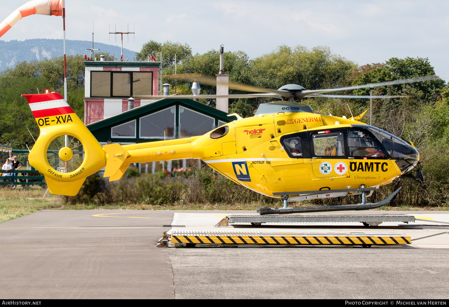 Aircraft Photo of OE-XVA | Eurocopter EC-135T-2+ | ÖAMTC | AirHistory.net #659684