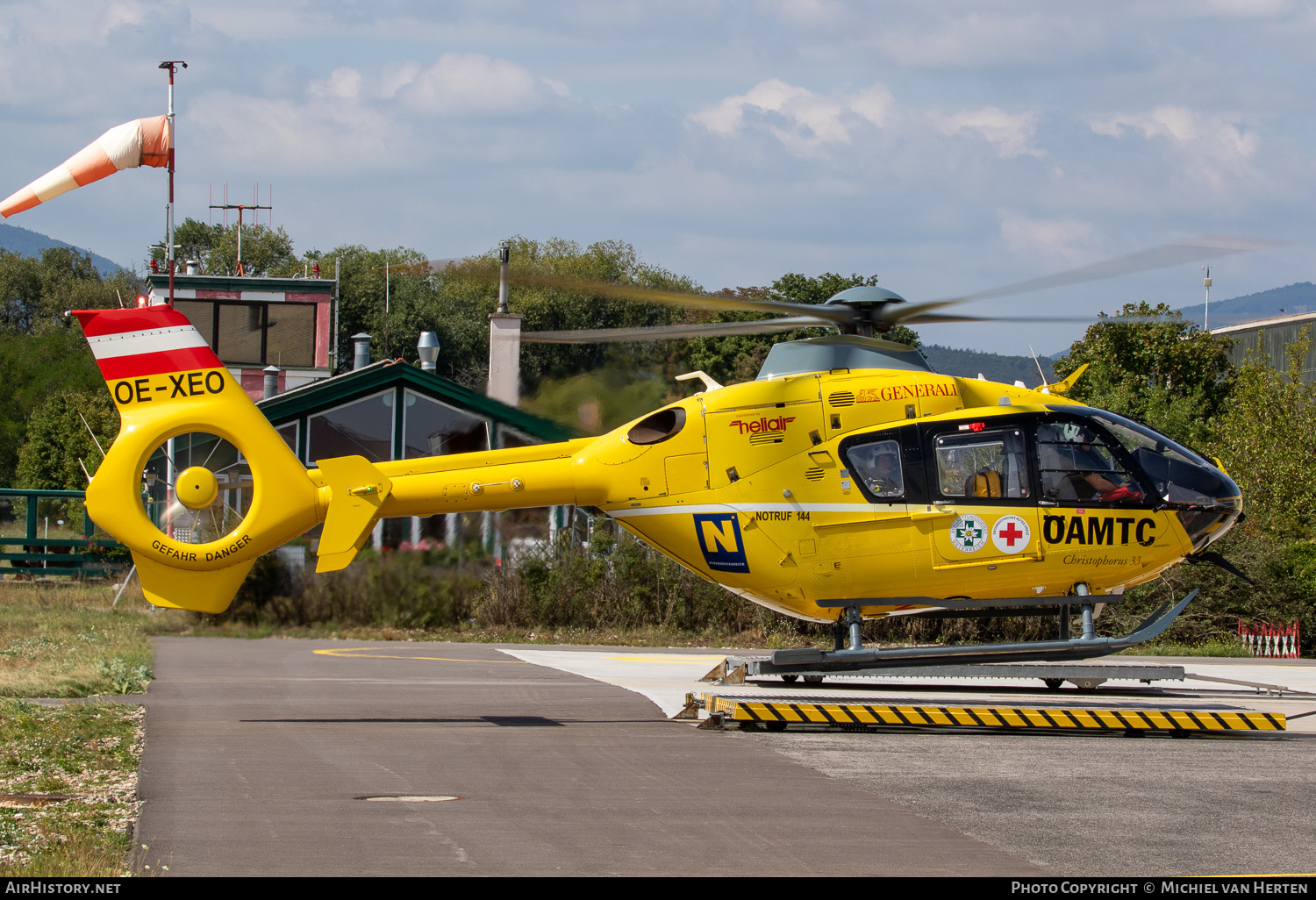 Aircraft Photo of OE-XEO | Eurocopter EC-135T-2 | ÖAMTC | AirHistory.net #659693