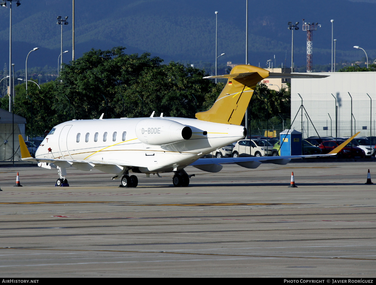Aircraft Photo of D-BDDE | Bombardier Challenger 350 (BD-100-1A10) | AirHistory.net #659718