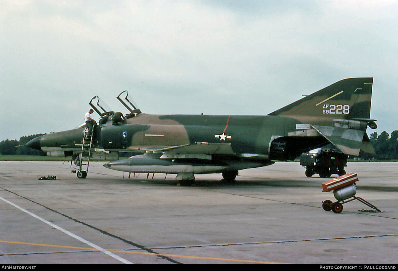 Aircraft Photo of 69-7228 / AF69-228 | McDonnell Douglas F-4E Phantom II | USA - Air Force | AirHistory.net #659747